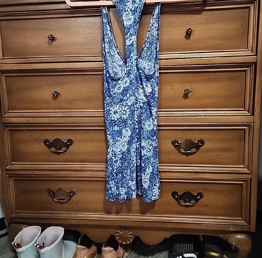 Blue Floral Racerback Tank Top - Picture 3 of 4